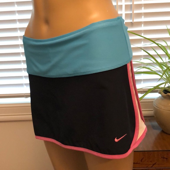 Nike DriFit Teal/Navy Tennis Skirt - Picture 2 of 3